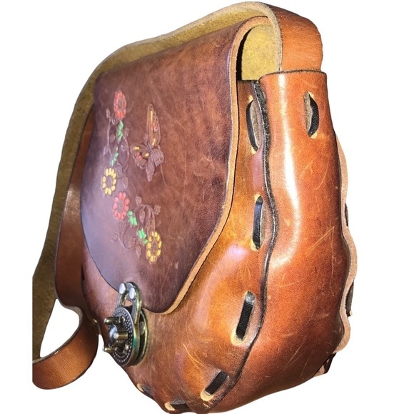 Vintage 70s Style Leather Tooled Painted Saddle Bag Florals Butterfly Shoulder - Picture 2 of 14